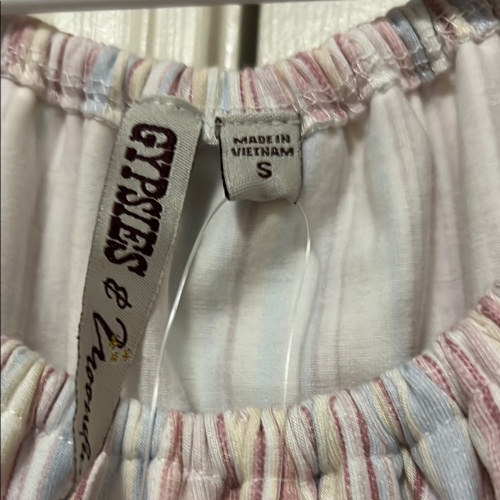 Striped Off-Shoulder Ruffle Top - Picture 3 of 3